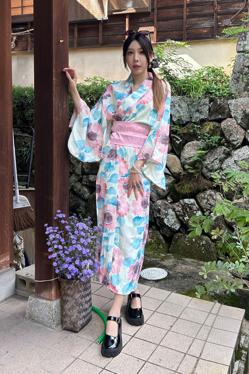 Ligui丽柜  2024.11.14 日本旅拍3 兔子